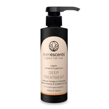 Load image into Gallery viewer, EverEscents Organic Lemon &amp; Sandalwood Cleanser Christmas Pack
